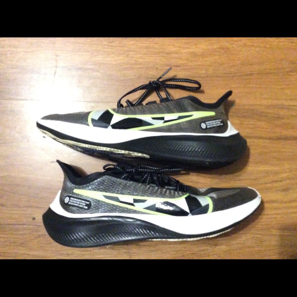 Nike zoom gravity black green white shoes for men